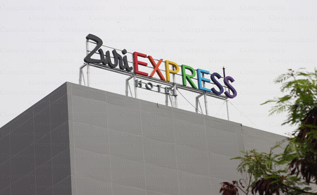 Zuri Express Hotel - ManggaDua, Jakarta